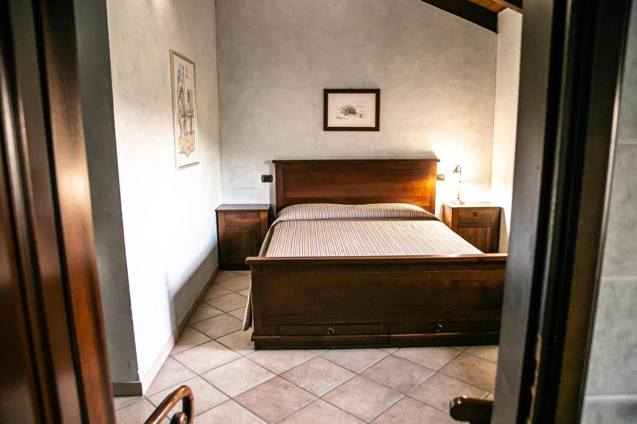 Cadgal - Tenuta Valdivilla Santo Stefano Belbo Zewnętrze zdjęcie